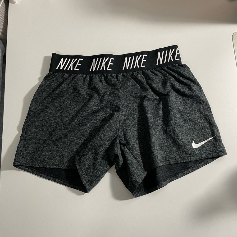 Nike Girl’s Dry Heathered Grey Training Shorts
